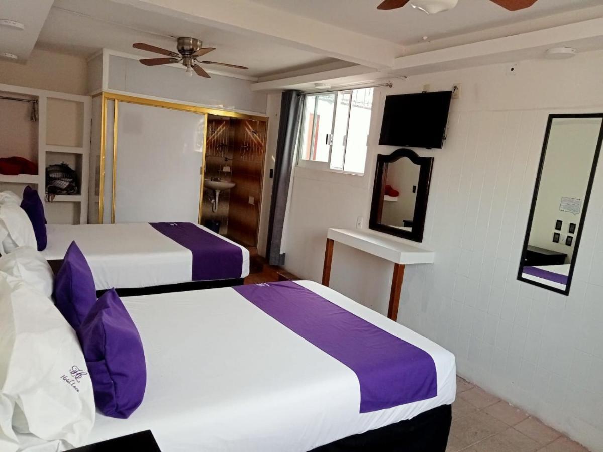 Hotel Posada Laura San Juan del Río Екстериор снимка